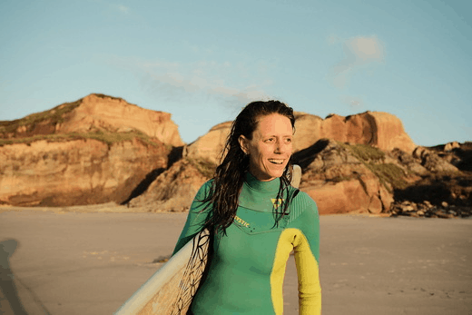 Sabine_Surf Therapy Travel_holistic therapist_2 Sabine_Surf Therapy Travel_holistic therapist_2